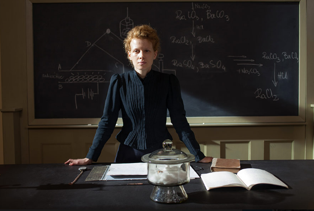 Opowieść o Skłodowskiej-Curie w Kulturze Dostępnej