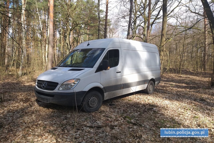 Ukradł auto i elektronarzędzia, wraz z paserem wpadł w ręce policji