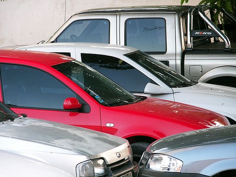 Kradziony mercedes stał na lubińskim parkingu