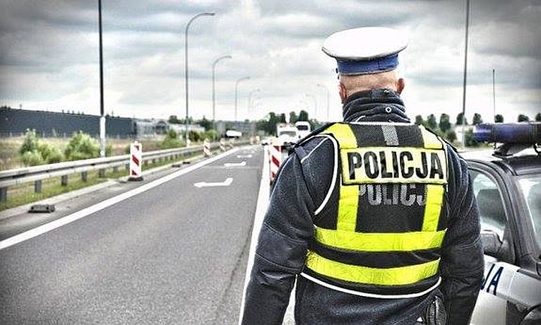 Od dzisiaj więcej policji na drogach