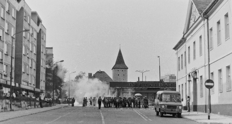 Stan wojenny: oskarżeni o zbrodnie w Lubinie i okolicach