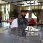 Wybory_prezydenckie_2020_Osiek_urna_głosowanie (10)