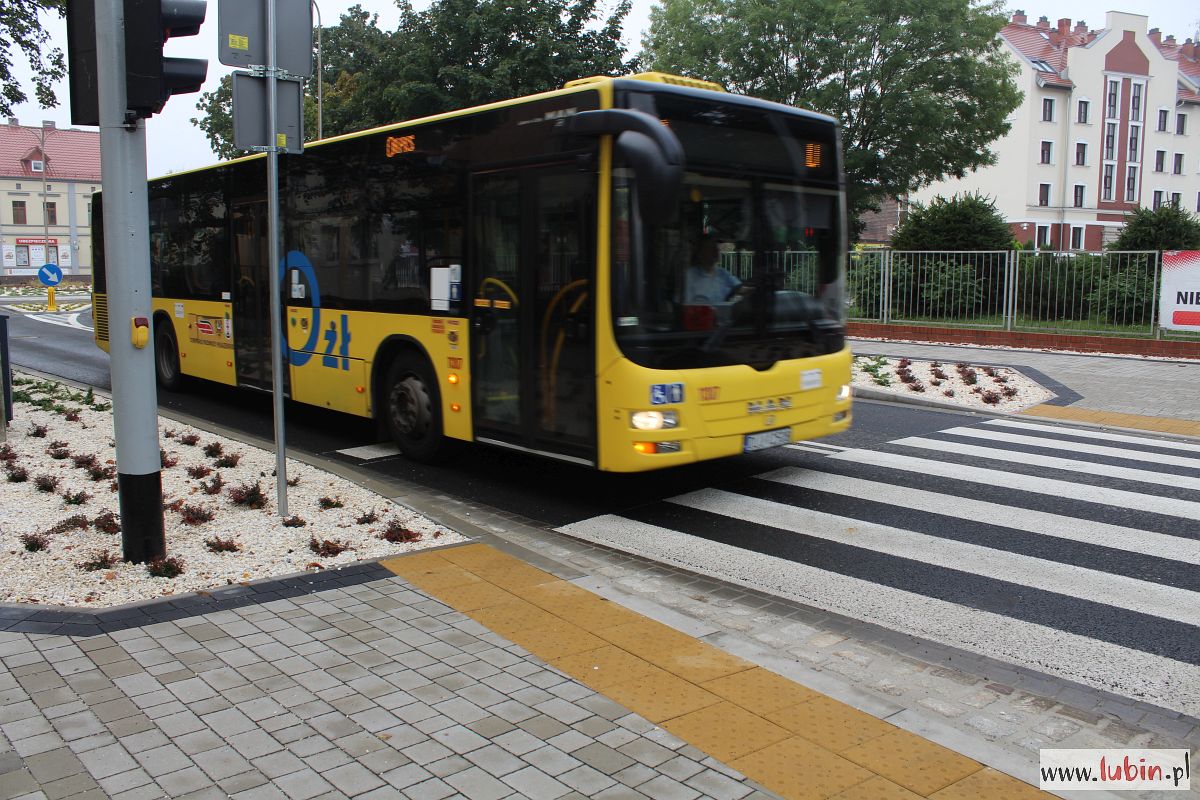 Autobusem na pociąg?