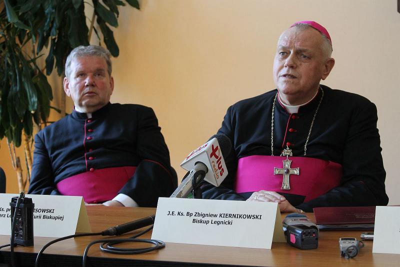 Biskup pisze ws. tragedii w Lubinie i Legnicy