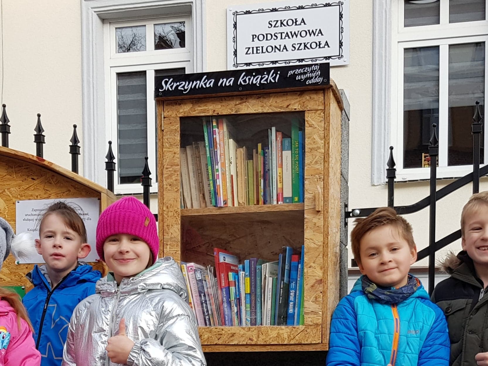 Co się znajduje w budce na Odrodzenia?