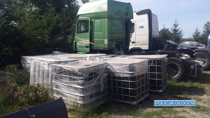 Nielegalne odpady chemiczne miały trafić z powiatu lubińskiego do Głogowa