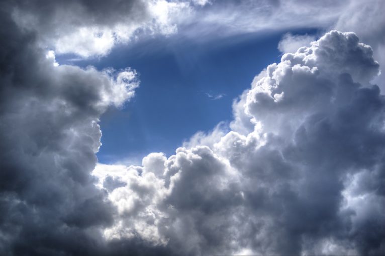 cloudscape-384672_960_720