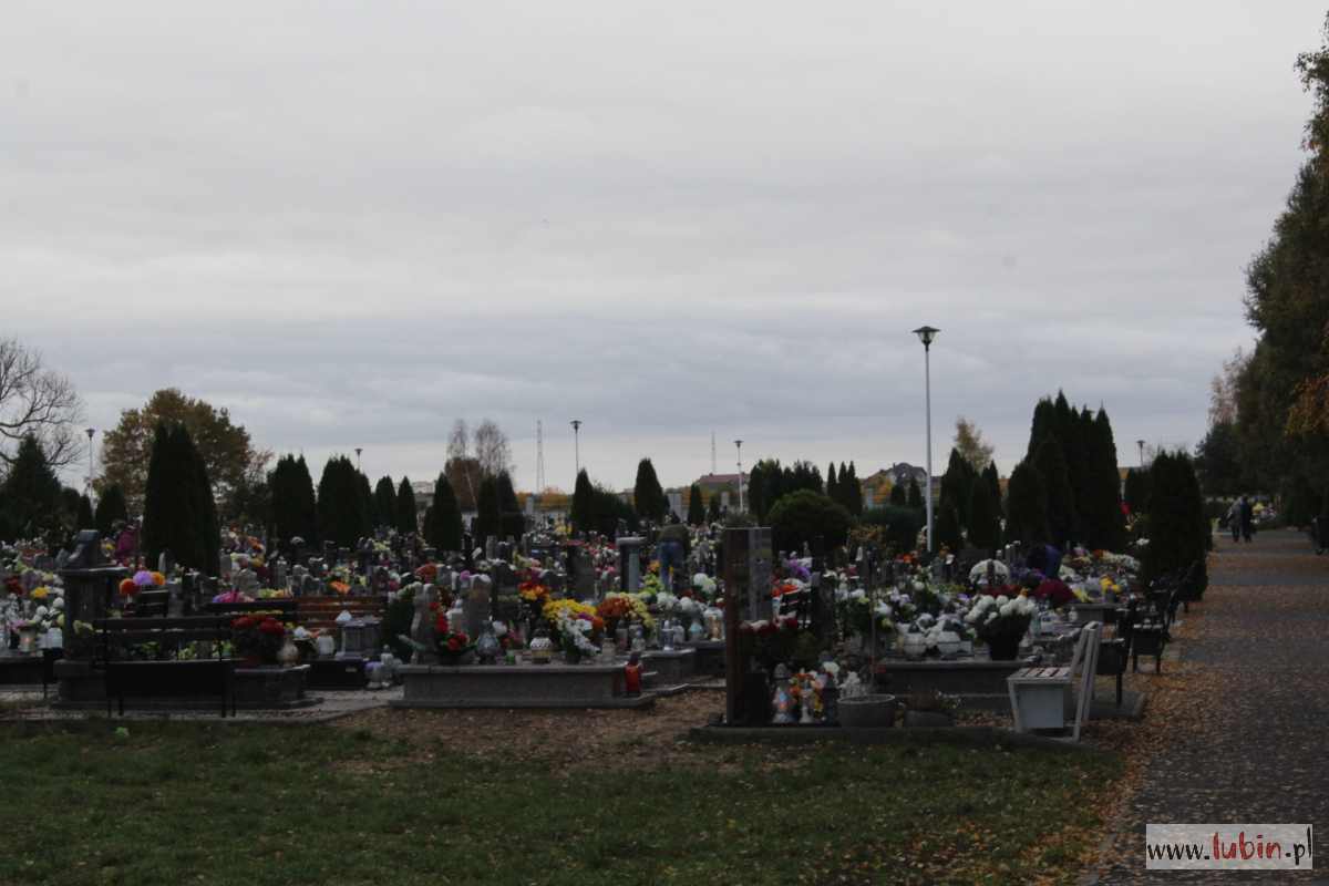 cmentarze, znicze, groby (44)