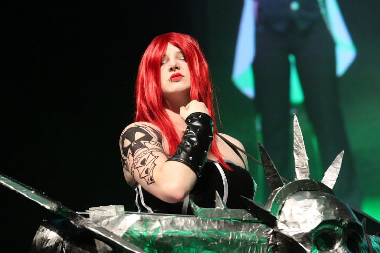 Ximuś, czyli Patrycja Masłowska. Tu jako Pentakill Sona