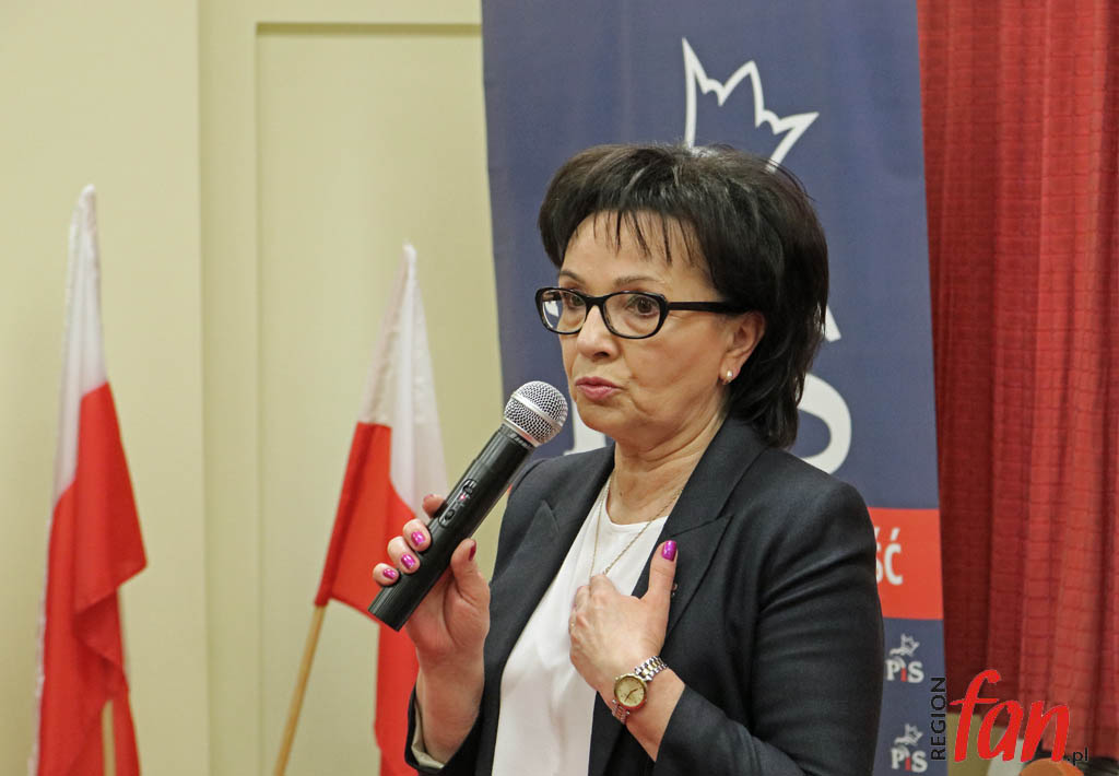 Elżbieta Witek ma szansę wrócić do wielkiej polityki