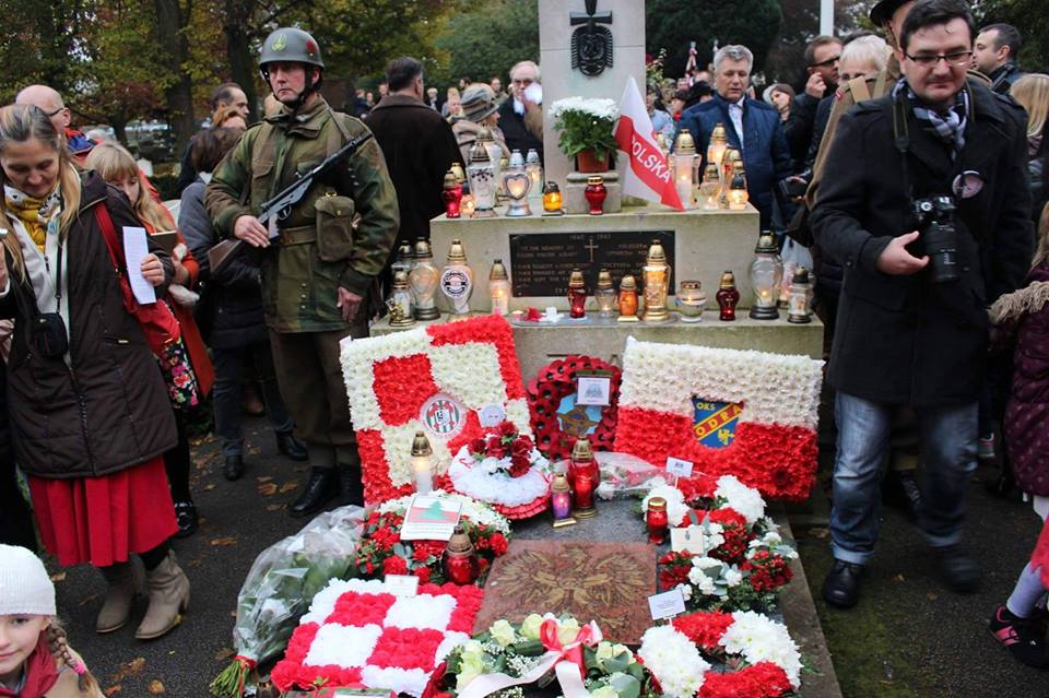 Emigranci Zagłębia pamiętali o polskich grobach