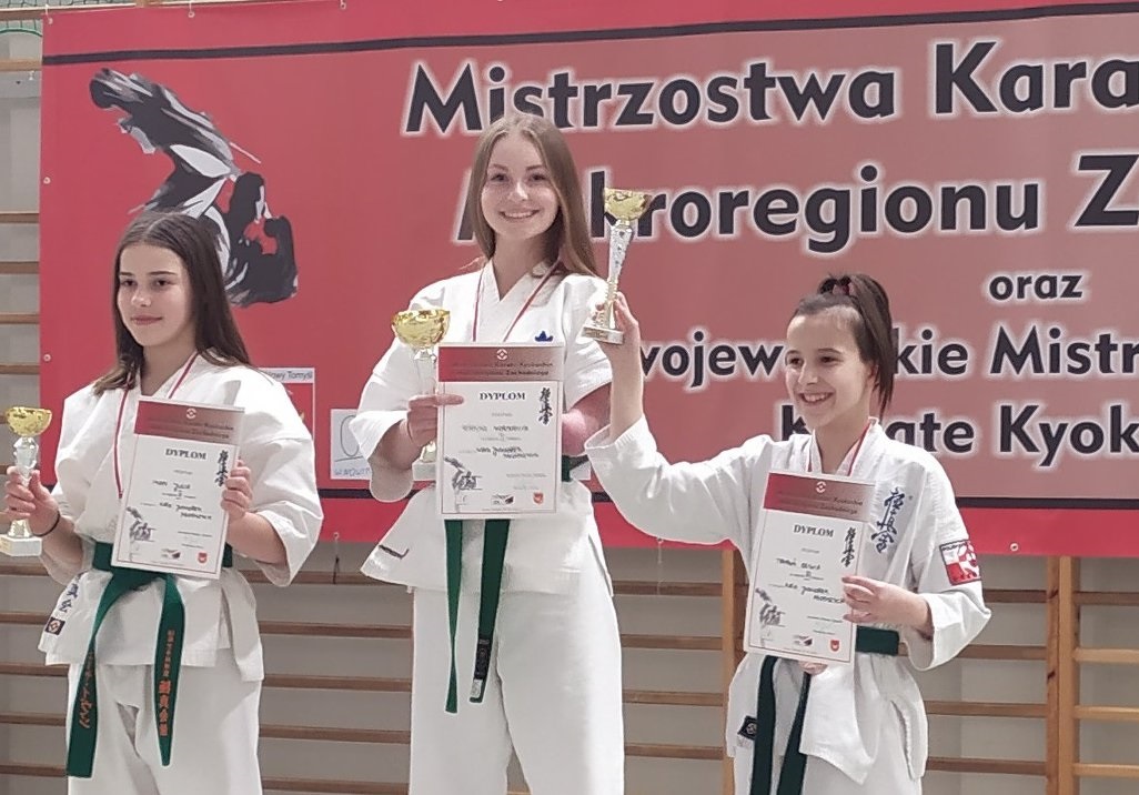 Mistrzyni Polski Zachodniej z Klubu Karate Kyokushin