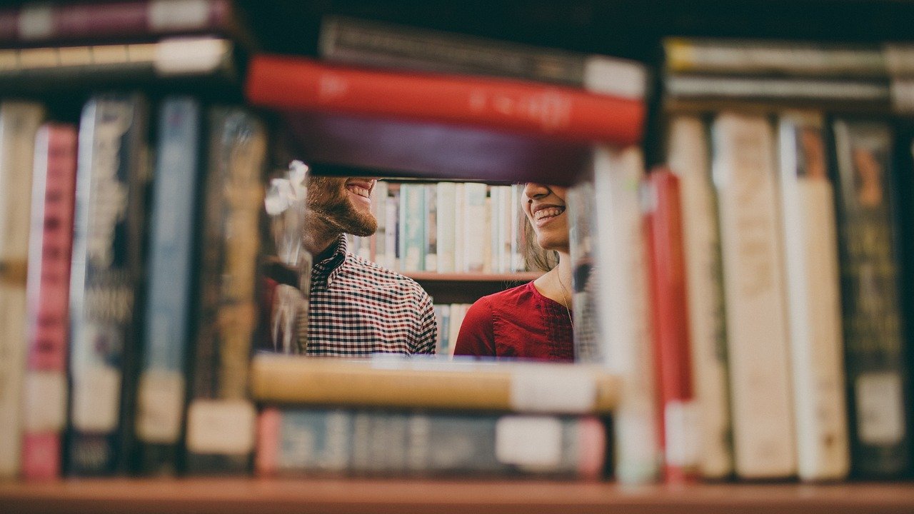 W pandemii życie literackie rozkwitło online