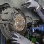 mechanik_warsztat_praca