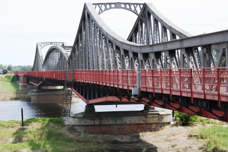 Most w Ścinawie nadal czeka na remont