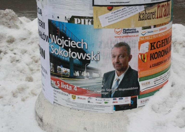 Plakaty muszą zniknąć, billboardy nie