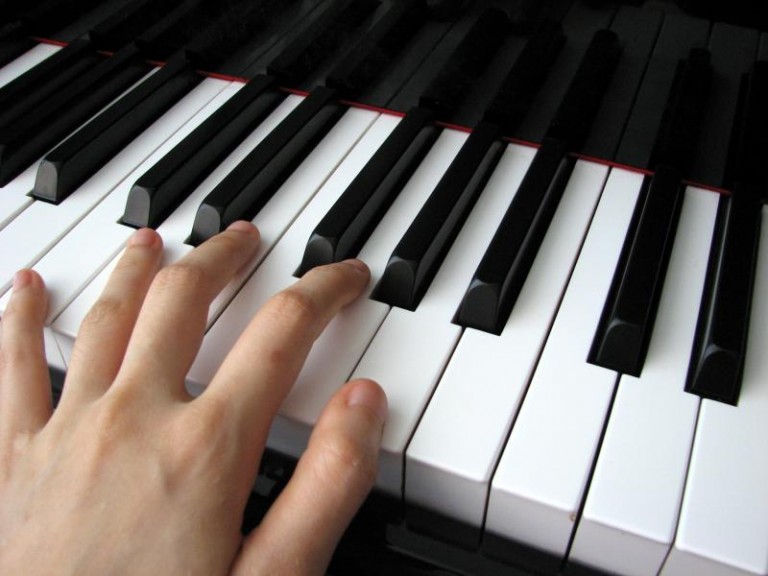 Pianino na bruku