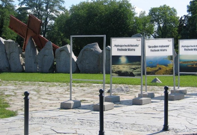 Wandale niszczą co popadnie