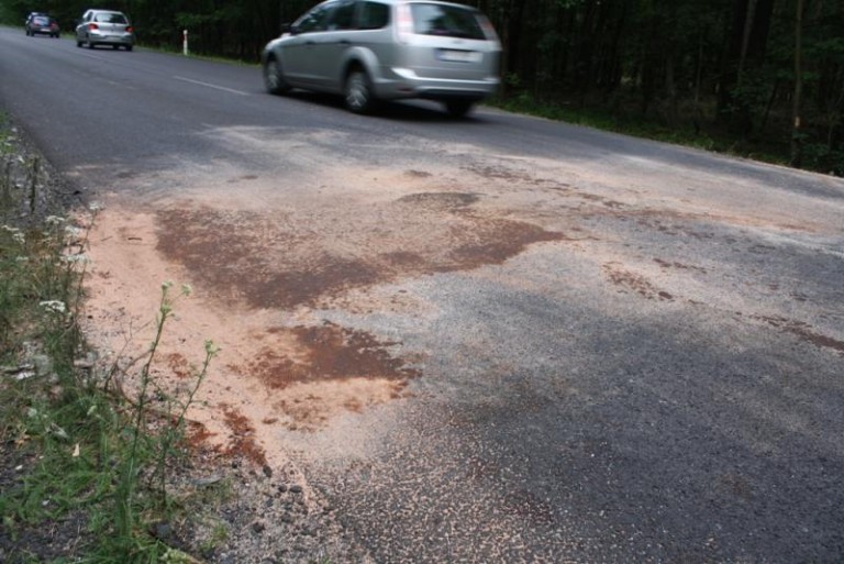 Czołowe zderzenie, pięcioro rannych