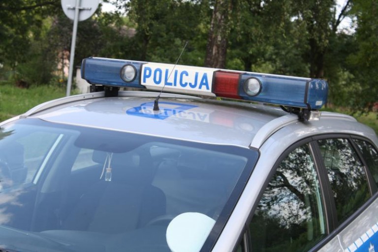 Chciał pomóc, trafił do szpitala