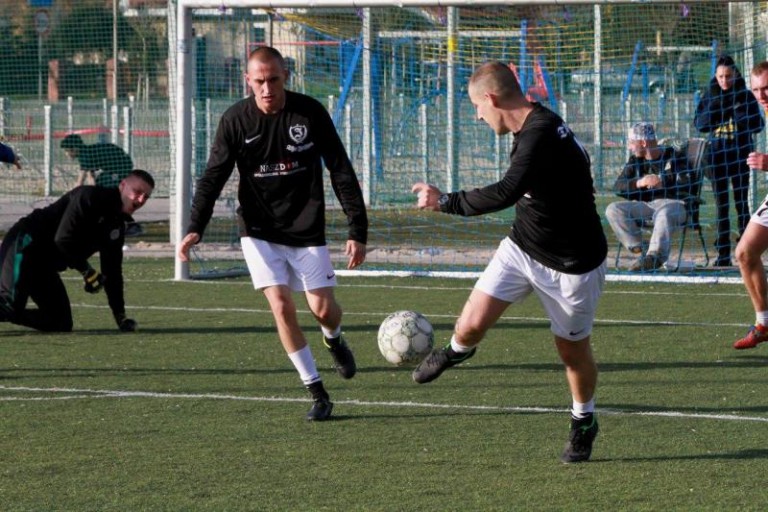 Mecz na szczycie w Playarena