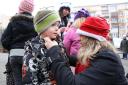 Rzeźbienie w lodzie i mikołajkowa zabawa