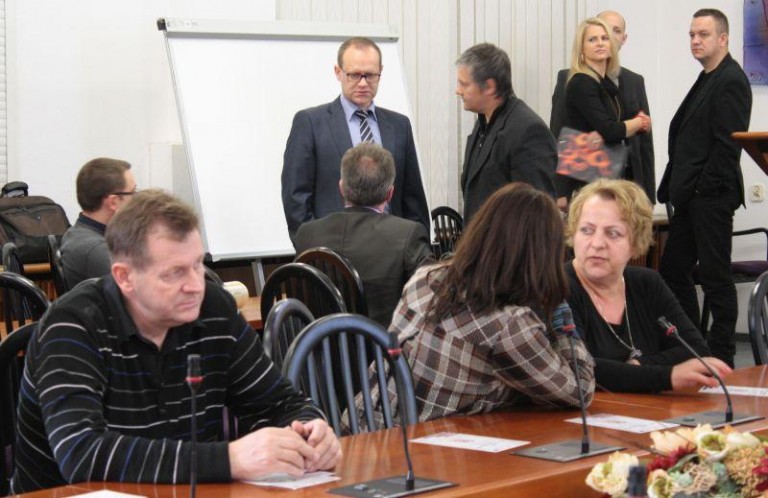 Rozdają komputery z internetem