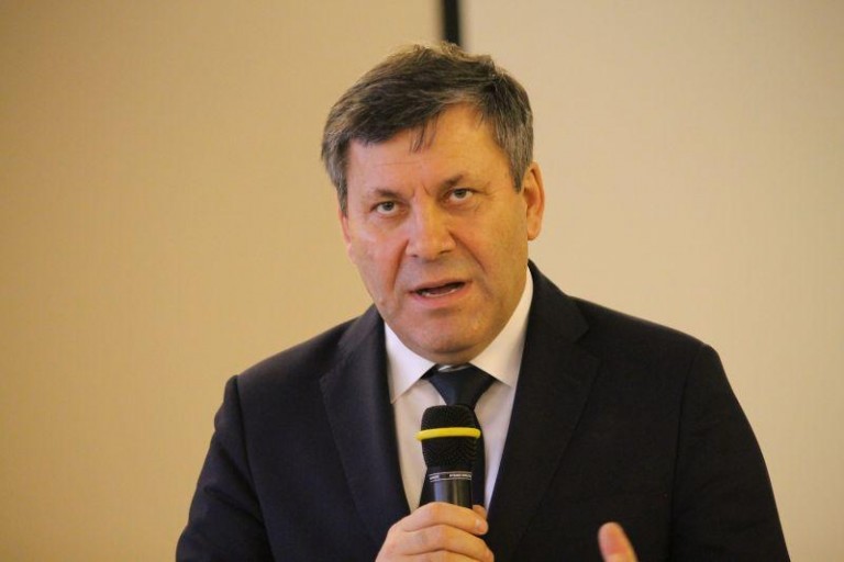 Rząd czeka na projekt odkrywki