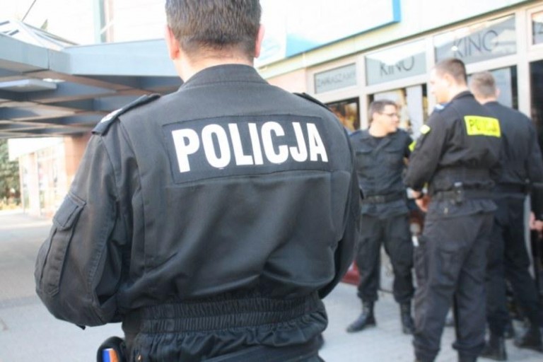 Policjanci w centrum miasta