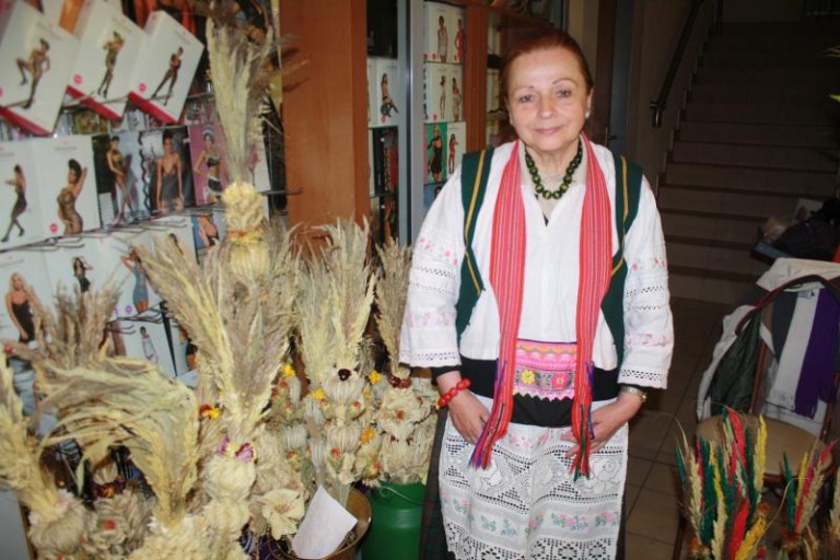 Miedziane palmy