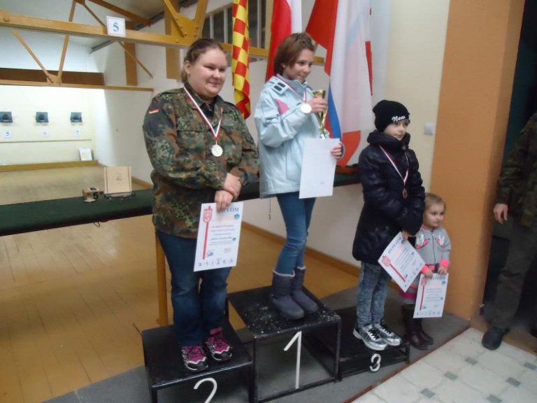 Zakończyli ferie na strzelnicy
