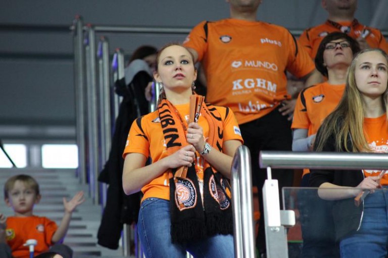 Kibice nie będą szczędzili gardeł