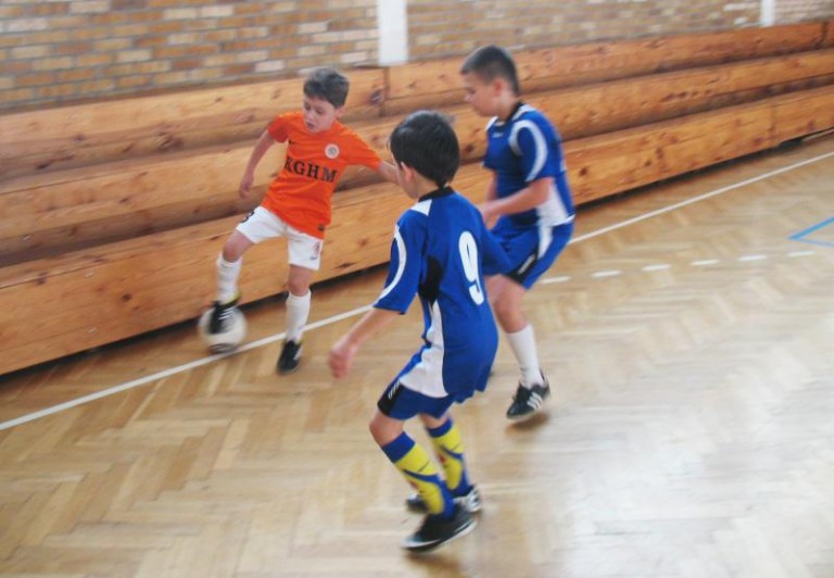 Rywalizacja młodych piłkarzy