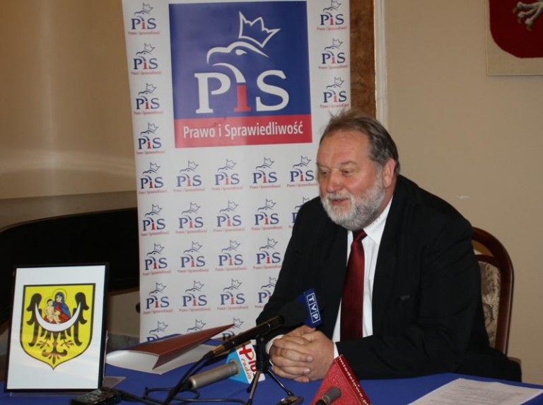 Cybulski da pracę zastępcom