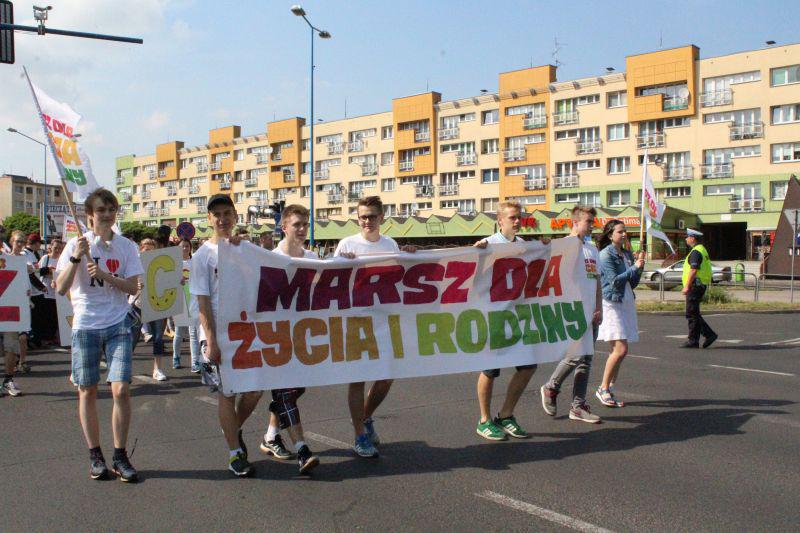 Przeszli w pochodzie dla życia i rodziny