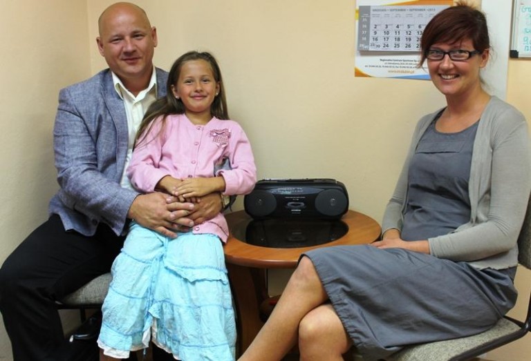 Nie trzeba pieniędzy, trzeba pomagać