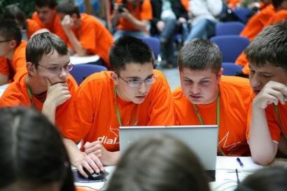 Najlepsi otrzymają pieniądze na studia