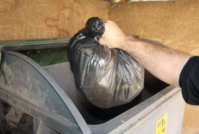 W gminie później za śmieci