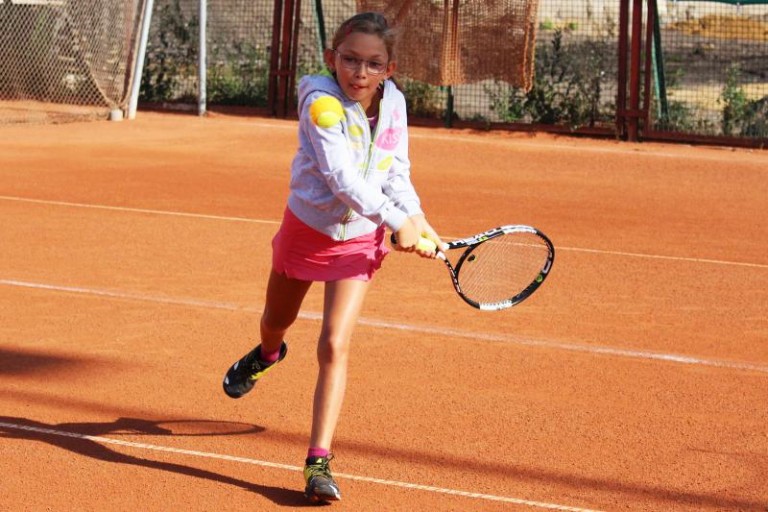 Wspaniała zabawa na kortach