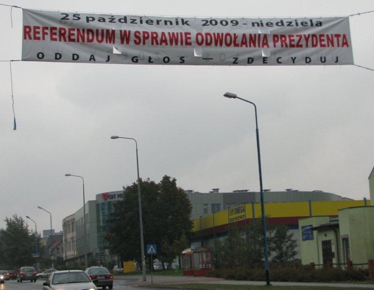 Kontrowersyjny październik