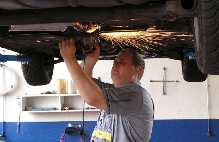 Praca dla mechaników i nie tylko