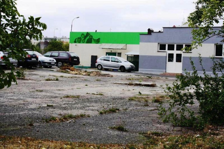 Zrobią parking na Topolowej