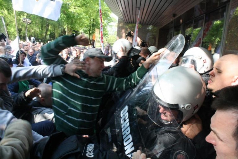 Kolejni górnicy w rękach policji