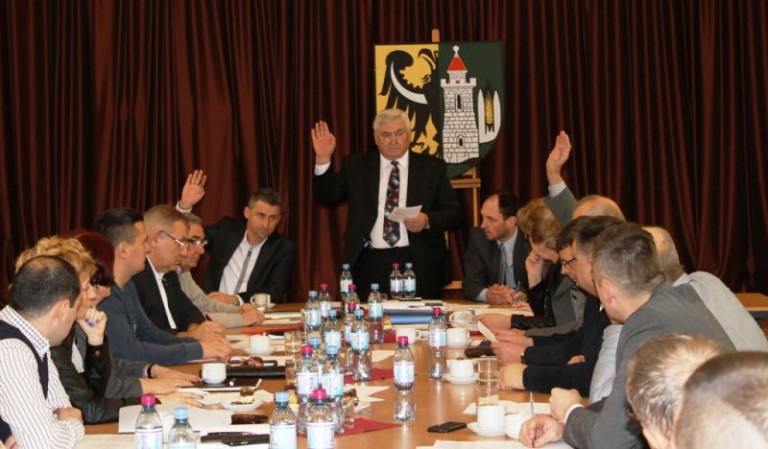 Nie chcą likwidacji, ale nic nie proponują