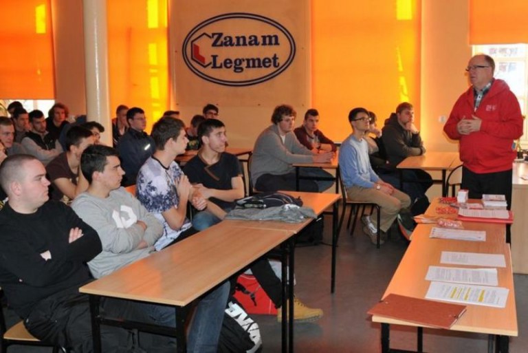 Prezes jako wolontariusz w szkole