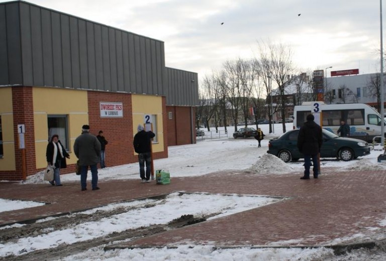 Nowy dworzec na starych śmieciach
