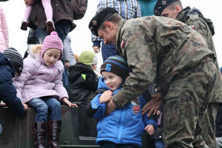 Grochówka i czołgi