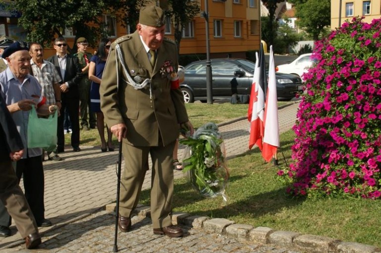 Hołd dla powstańców