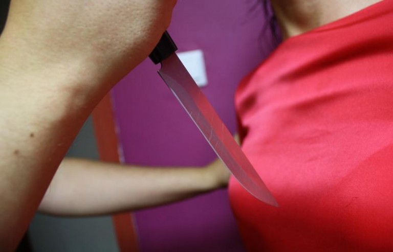 Zadźgał nożem konkubinę