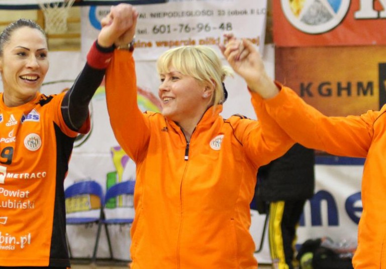 Piłkarki czekają na pierwszy mecz